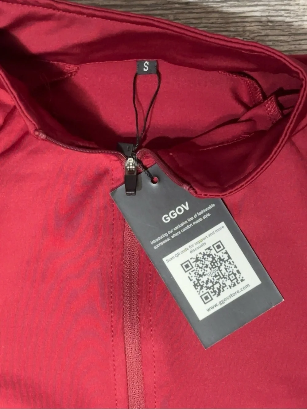 GGOV Women’s Burgundy Quarter Zip Long Sleeve Activewear Top Size Small - Picture 4 of 6
